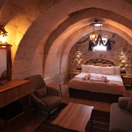 Hotel Stone Owl & Restaurant