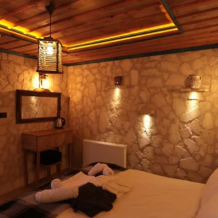 Stone Owl & Restaurant 3* Uchisar