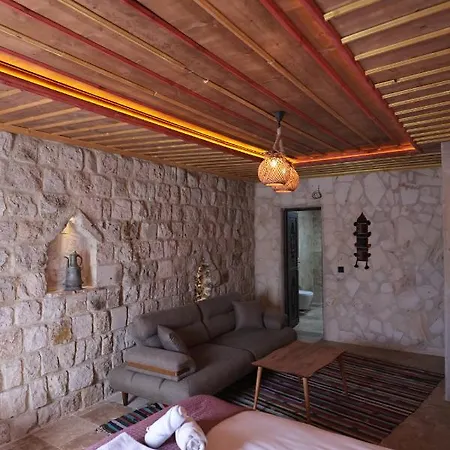 Stone Owl & Restaurant Hotel Üçhisar