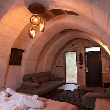 Hotel Stone Owl & Restaurant