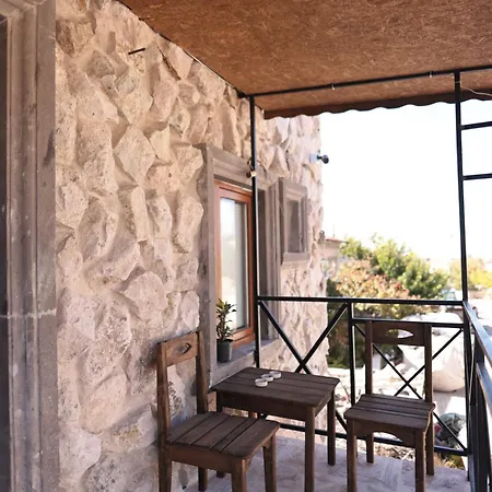 Stone Owl & Restaurant Uchisar