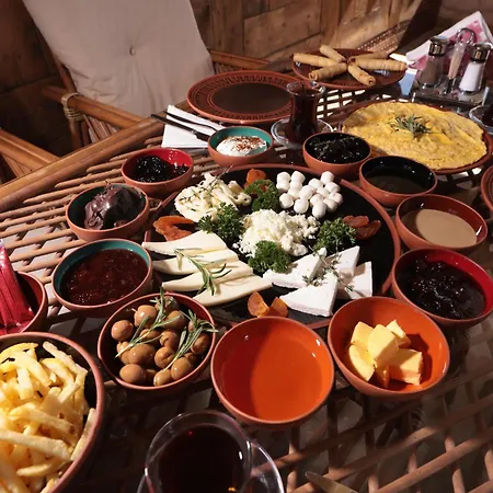 Hotel Stone Owl & Restaurant Uchisar