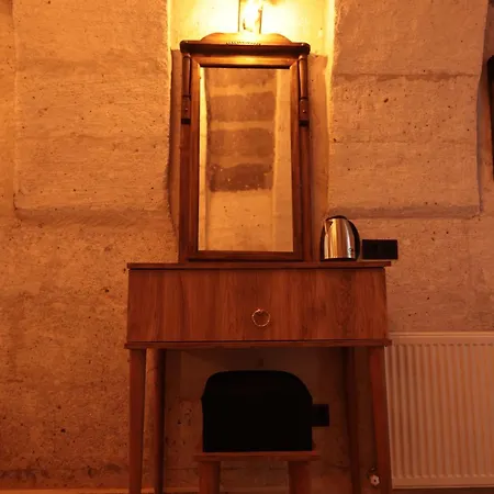 Hotel Stone Owl & Restaurant 3*