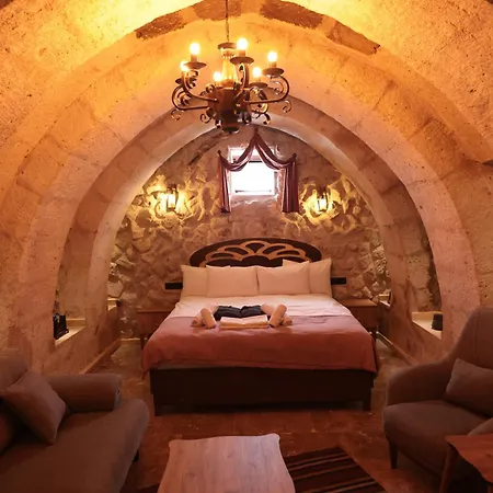 Stone Owl & Restaurant 3*