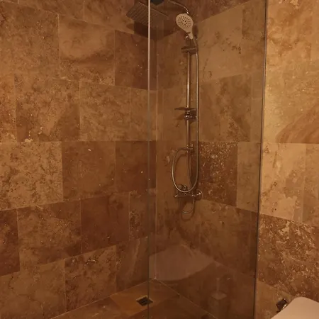 Szálloda Stone Owl & Restaurant