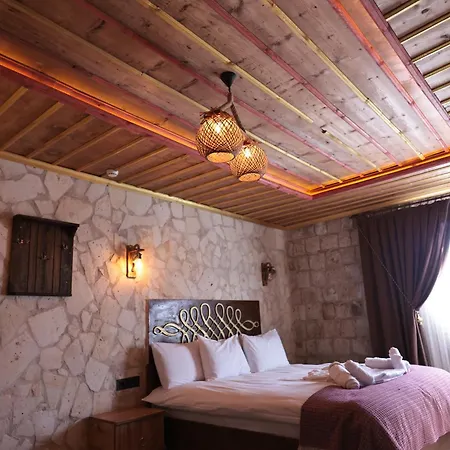 Szálloda Stone Owl & Restaurant