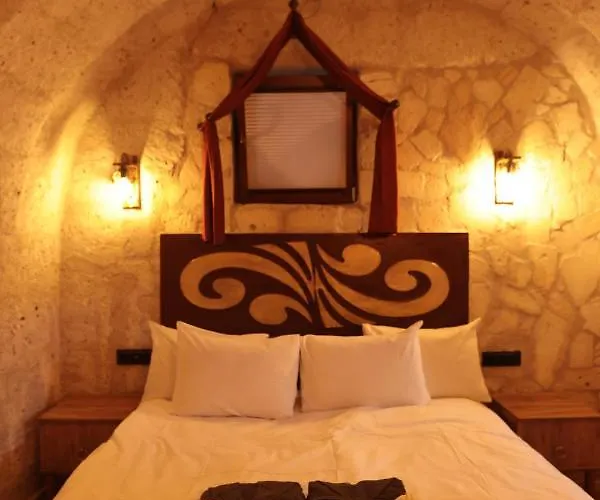 Stone Owl & Restaurant