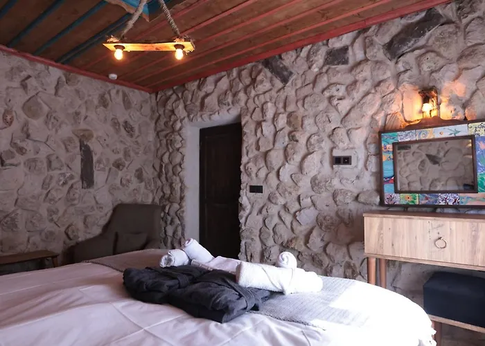 Stone Owl & Restaurant 3* Üçhisar