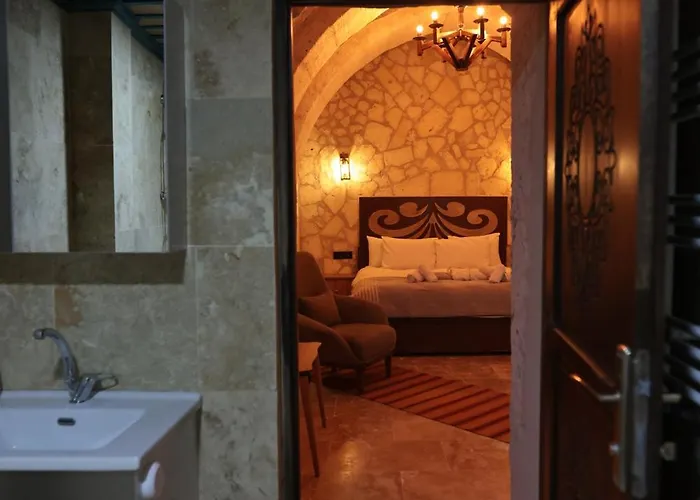 Stone Owl & Restaurant