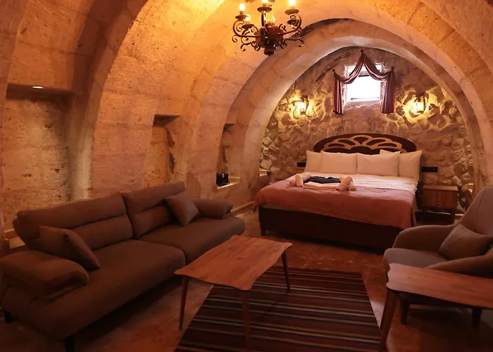 Stone Owl & Restaurant Szálloda 3*