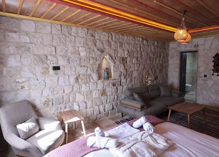 Stone Owl & Restaurant Szálloda Üçhisar