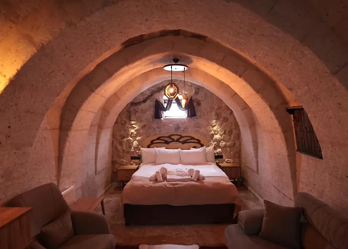 Stone Owl & Restaurant