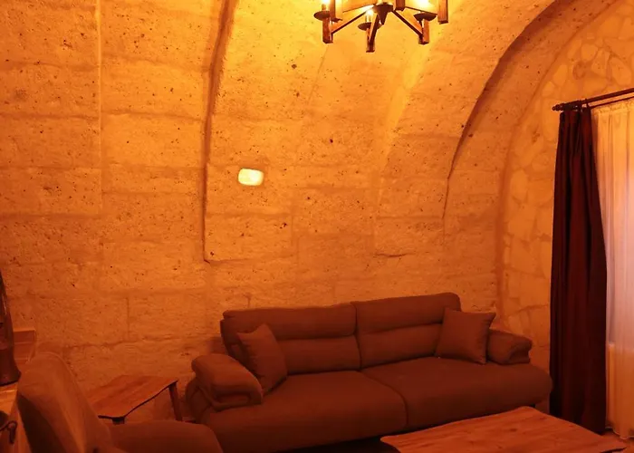 Stone Owl & Restaurant