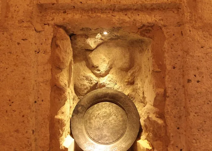 Stone Owl & Restaurant 3*